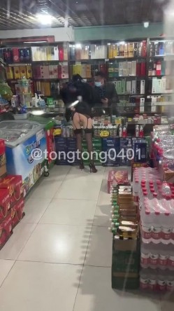 天生婊子爱露出爱调教人妻母狗「彤彤乖」全量推特资源 绿帽鞭打媚药角色扮演 截图9