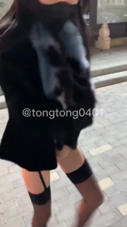 天生婊子爱露出爱调教人妻母狗「彤彤乖」全量推特资源 绿帽鞭打媚药角色扮演 截图15