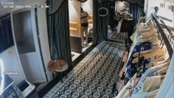 黑客破解摄像头 ️监控偷拍三个服装店内摄像头记录试衣过程 截图8