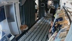 黑客破解摄像头 ️监控偷拍三个服装店内摄像头记录试衣过程 截图14
