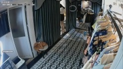 黑客破解摄像头 ️监控偷拍三个服装店内摄像头记录试衣过程 截图16