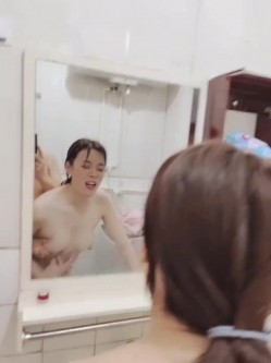 财政处上班的小秘，下了班和男友爱爱，洗完澡直接在浴室来一发，后入，叫声蛮风骚滴！ 截图8