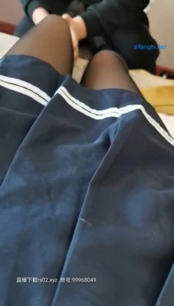 美女逼毛抓起小辫子〖晴儿妹妹〗学生装勾搭上门按摩师啪啪打炮 胆真大竟无套做爱还内射 做完洗鸳鸯浴 截图2