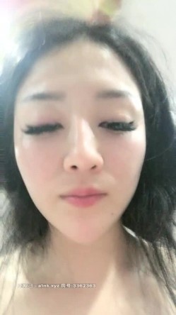 浙江，宁波，漂亮小少妇居家性爱，【表姐很得劲】，臭弟弟，快来舔穴，开档黑丝，两腿大张私密处只属于你，高清源码录制 截图5