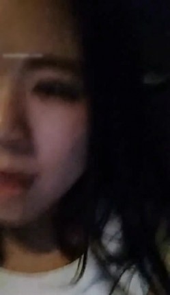 非常刺激的女主播和炮友路边工地门口车震不知为啥炮友下车和门卫老头吵架了 截图14