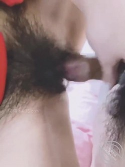 原创海角大神【妹妹的第一次给了我】付费钻石贴！公共场合搞，野战被路人给看光了 截图8