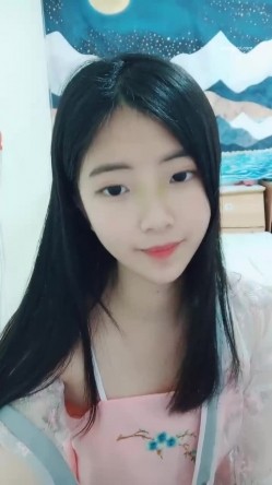 超重磅绝版资源！校花女神【一梦】早期下海珍贵录像~！ 截图8