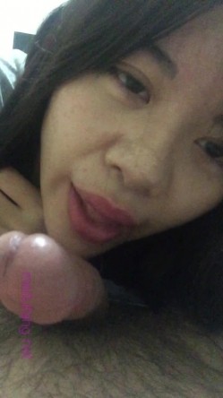 《台湾情侣泄密》 ️分手后被渣男曝光隐私的明星脸美女 截图11