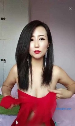 -半老徐娘 风韵犹存-38D【素人十九】，特别媚骚的阿姨，自慰大秀，那淫声让多少网友陶醉！ 截图16