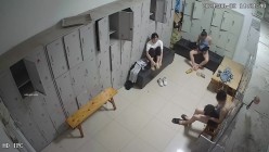 舞蹈班《监控破解》偷拍多位美女学员后台换衣服 截图4