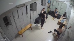 舞蹈班《监控破解》偷拍多位美女学员后台换衣服 截图10