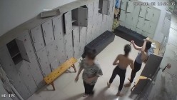 舞蹈班《监控破解》偷拍多位美女学员后台换衣服 截图13