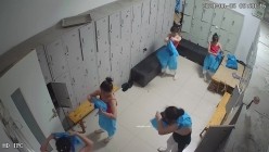 舞蹈班《监控破解》偷拍多位美女学员后台换衣服 截图2