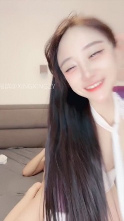 七彩主播【安小然】丝袜小姨子勾引姐夫口交骑乘啪啪 截图12