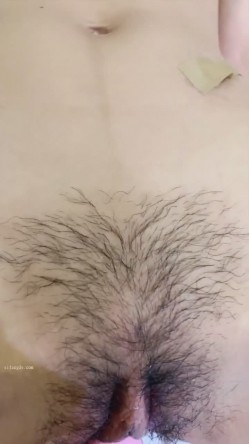 清纯校花【是雪儿吖】边扣边操干出痛苦面具 含泪狂撸 截图7