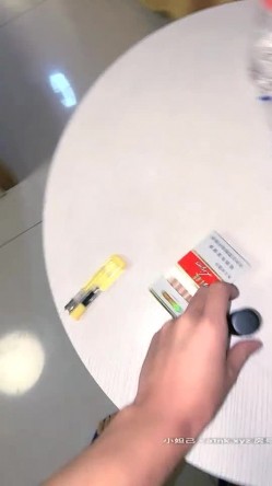 学坏的小女友极品好身材镜头前激情啪啪，露脸口交大鸡巴主动上位激情抽插，抗腿爆草浪荡呻吟精彩不要错过 截图4