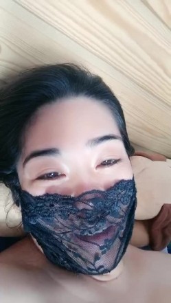乱伦嫂嫂跟小哥玩的真嗨，69玩弄舔逼深喉吸蛋蛋，还给小哥舔菊花，享受小哥各种姿势高速抽插，浪荡呻吟不止 截图12
