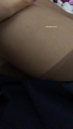 【真实空姐 ️稀缺航空】极品制服『空姐』反差婊私拍集 佳妮空姐多名女神接机啪啪 穿空姐制服做爱 截图9
