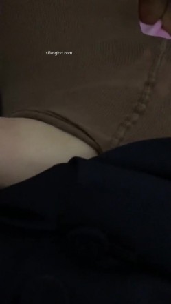 【真实空姐 ️稀缺航空】极品制服『空姐』反差婊私拍集 佳妮空姐多名女神接机啪啪 穿空姐制服做爱 截图13