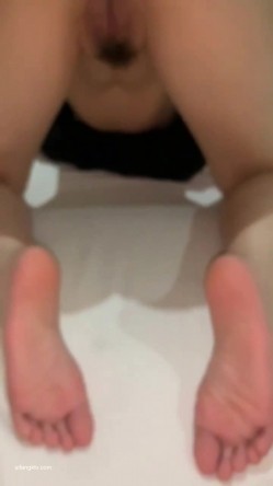 又美又骚活儿又好，极品骚浪贱小母狗各种性爱，跳跳糖口活口爆啪啪，得此女性福一生 截图2