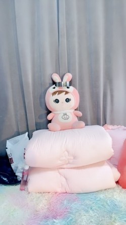 骚逼宝妈【美慧子】，精修奶子和逼毛，性欲旺盛，道具自慰高潮，粉奶粉穴水汪汪的逼 截图1