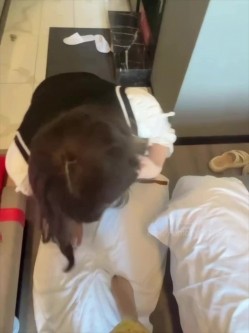 圣诞狂欢 Cindy腿腿 国产极品人气TS，长相清纯身材一流，一双纤细的大长腿，不输任何女人 截图9