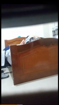 监视媳妇偷情 老公出差不放心家里的漂亮媳妇偷偷装了个监控监视媳妇，没想到竟发现媳妇和兄弟在家乱搞 截图5