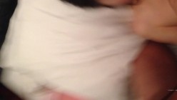吸毒后的3P乱交 迷迷煳煳地【稀有流出资源】一个在干少妇 一个在偷拍 轮流着干她，大奶子少妇的侧脸很立体非常美，叫床麻酥酥地 截图9
