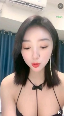 【Y汐】气质白领第一天下海比较腼腆 咪咪会发光，把AV玩具拿出来给大家看，私下一定没少玩，渴望真大鸡巴！ 截图10