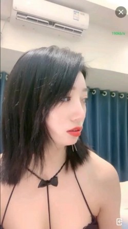 【Y汐】气质白领第一天下海比较腼腆 咪咪会发光，把AV玩具拿出来给大家看，私下一定没少玩，渴望真大鸡巴！ 截图13