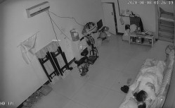 【破解摄像头】非常的主动少妇在沙发啪啪啪，男的也是个暖男搞完了还帮忙把逼擦干净 截图8