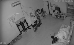 【破解摄像头】非常的主动少妇在沙发啪啪啪，男的也是个暖男搞完了还帮忙把逼擦干净 截图13