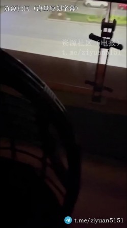 推特13W粉绿帽淫妻大神，优质包养模特老牌劲旅「Luxurious」《顶级土豪多人活动》屌丝的女神就是土豪们的丝袜母狗玩物 截图13