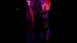 【最新流出-砂舞厅】重庆望江楼舞厅内的淫乱的抓奶 抠逼 截图9