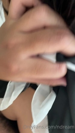 泰国纯天然反差少妇「dream」OF日常露脸性爱私拍 野外、阳台、车震、门口啪啪 现实OL网上母狗 截图13
