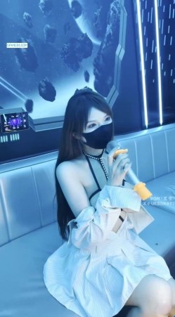 字母圈顶级调教大神【DOM黑宫】网红小母狗沦为包养玩物 按摩房淫交侍奉 狂艹内射~超美身材卫生间疯狂后入 截图5