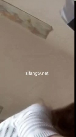 【五月劲爆成都黑帽门】成都某职业学院人妻吴施蒙出轨爱洋人，真敬业英语卖骚，视频中还有朗朗读书声，被曝光外网，附图24P 截图7