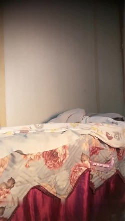 老哥找个苗条女技师按摩啪啪 按摩了一下按摩床上大力猛操非常诱人 截图16