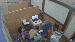 黑客破解医院摄像头偷窥妇科诊疗室络绎不绝来做阴道检查的少妇 截图2