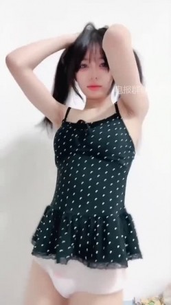 ️猫系校花女神【乖乖饱饱】超级漂亮 裸舞 道具 爽死 截图1