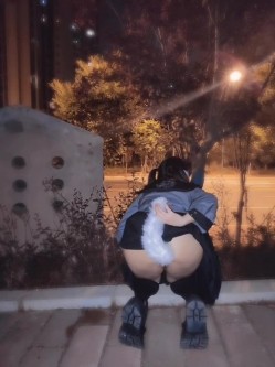 顶推重磅福利，大神高价自购海角万人追踪反差婊【胡九万（原小芳姐姐）】最全合集，性奴调教啪啪各种花样，秒懂下 截图7