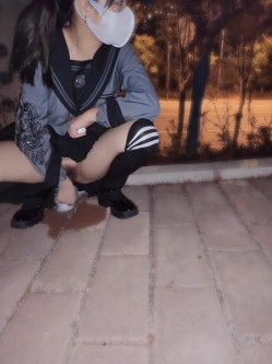 顶推重磅福利，大神高价自购海角万人追踪反差婊【胡九万（原小芳姐姐）】最全合集，性奴调教啪啪各种花样，秒懂下 截图13