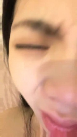 新人下海！逆天颜值，【五花肉】，清秀四川小美女，年轻脸蛋全是胶原蛋白，毛茸茸少女逼 截图15