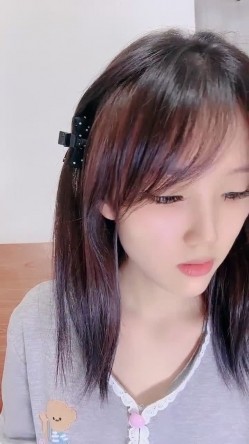 校花颜值已达巅峰~【纯欲小女】又被狂操！爽死 截图1