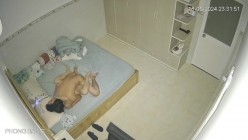 家庭网络摄像头偷拍 夫妻日常性生活喜欢给媳妇舔逼各种姿势做爱 截图12