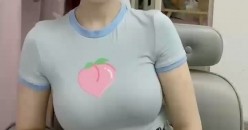 推特东航乘务员极品空姐【豆泥丸】福利私拍，足交啪啪女神骚起来是真顶，170完美长腿炮架 截图8