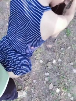 女友把我带到野外干她，在床上已经无法满足她的要求了！ 截图14