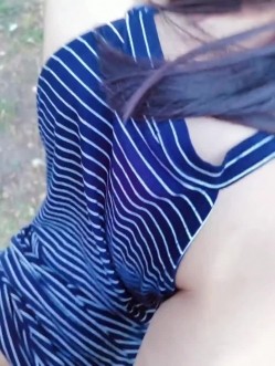 女友把我带到野外干她，在床上已经无法满足她的要求了！ 截图15