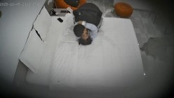 酒店针孔偷拍 ️白月光我见犹怜惹得男友恨不能精尽人亡五场 截图2