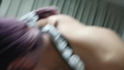 大叔酒店重金约炮染着紫色头发的美少妇 ️各种姿势露脸啪啪 截图7